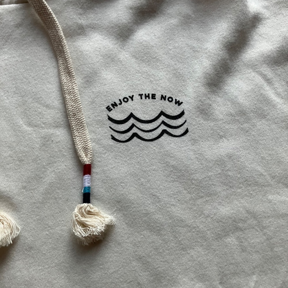 Sol Angeles Enjoy the Now highland hoodie, small NWT - Picture 2 of 6